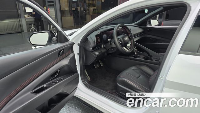 Hyundai Avante (CN7) 1.6 Inspiration N Line 2025 — фото 10