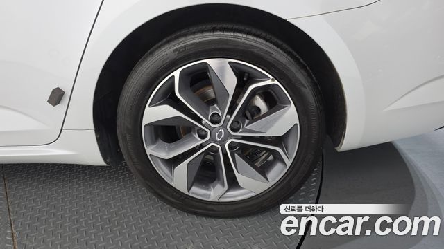 Renault Korea SM6 2.0 GDe RE 2020 — фото 21