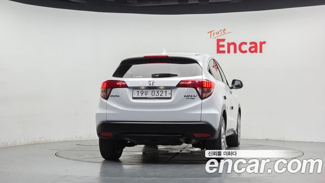 Honda HR-V 1.8 2016 — фото 4