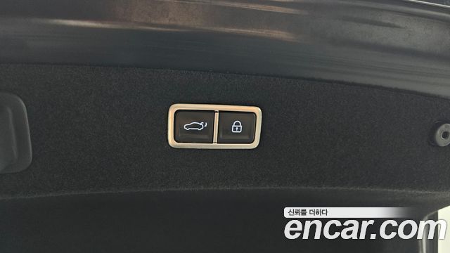 Genesis G90 (RS4) Gasoline 3.5 Turbo AWD 2022 — фото 23