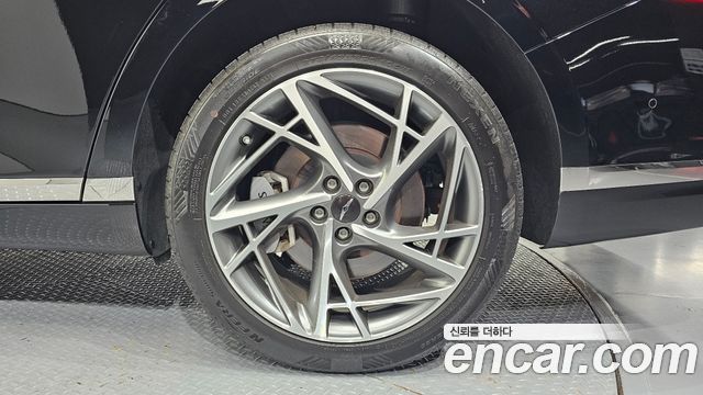 Genesis G90 (RS4) Gasoline 3.5 Turbo AWD 2022 — фото 27