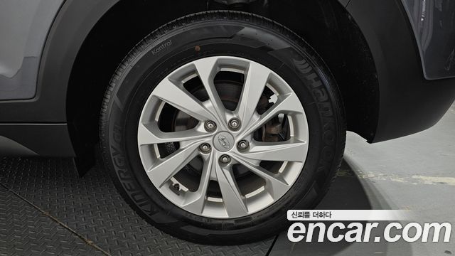 Hyundai Tucson Gasoline 1.6 turbo 2WD Modern 2020 — фото 21