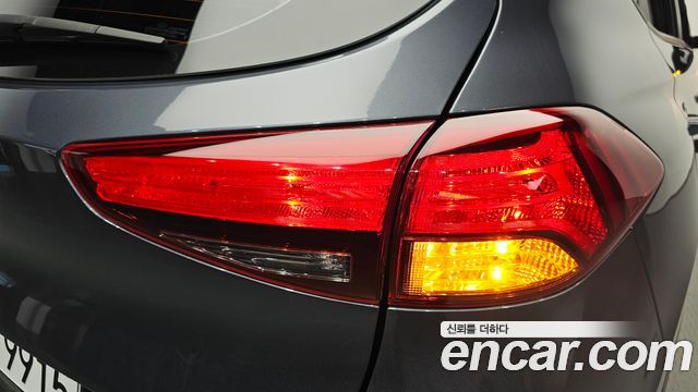 Hyundai Tucson Gasoline 1.6 turbo 2WD Modern 2020 — фото 23