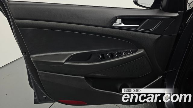 Hyundai Tucson Gasoline 1.6 turbo 2WD Modern 2020 — фото 24