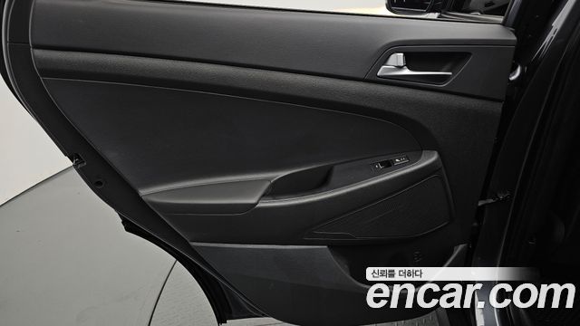 Hyundai Tucson Gasoline 1.6 turbo 2WD Modern 2020 — фото 25