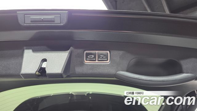 Kia Sorento (IV) HEV 1.6 2WD Signature 2024 — фото 18