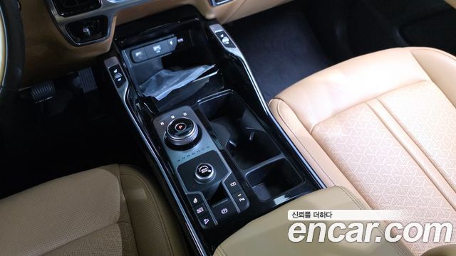 Kia Sorento (IV) HEV 1.6 2WD Noblesse 2023 — фото 9