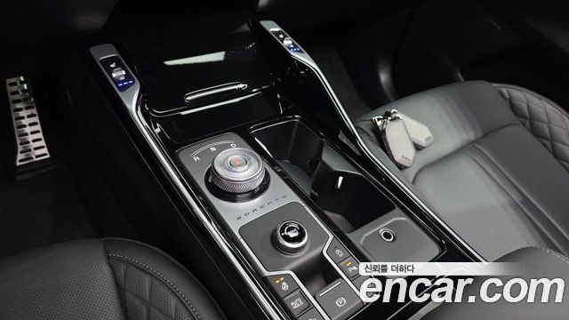 Kia Sorento (IV) Gasoline 2.5T 2WD Gravity 2024 — фото 9