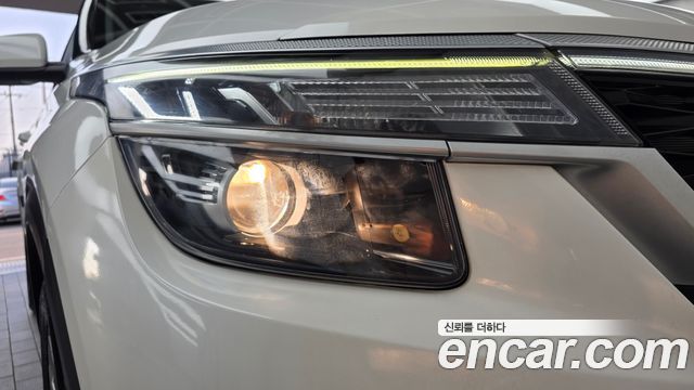 Kia Seltos Gasoline 1.6 Turbo 2WD Prestige 2022 — фото 22
