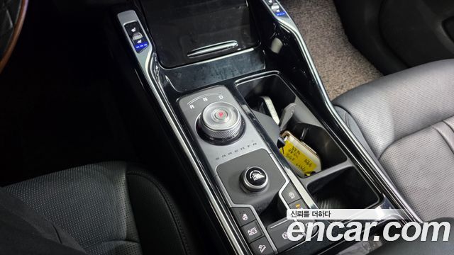 Kia Sorento (IV) Gasoline 2.5T 2WD Noblesse 2024 — фото 9