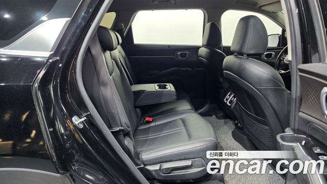 Kia Sorento (IV) Gasoline 2.5T 2WD Noblesse 2024 — фото 12
