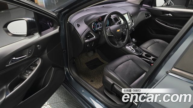 Chevrolet Cruze 1.4 Turbo LT Deluxe 2017 — фото 10