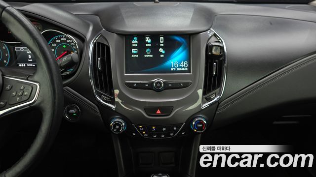 Chevrolet Cruze 1.4 Turbo LT Deluxe 2017 — фото 17