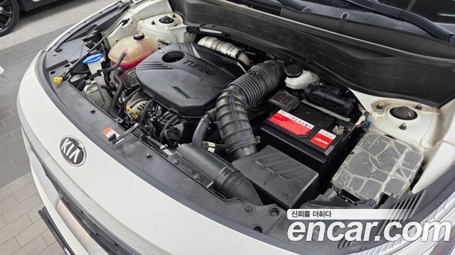 Kia Seltos Gasoline 1.6 Turbo 2WD Prestige 2022 — фото 6