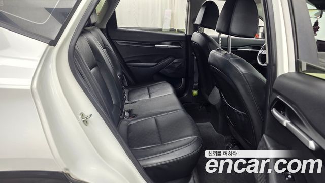 Kia Seltos Gasoline 1.6 Turbo 2WD Prestige 2022 — фото 12