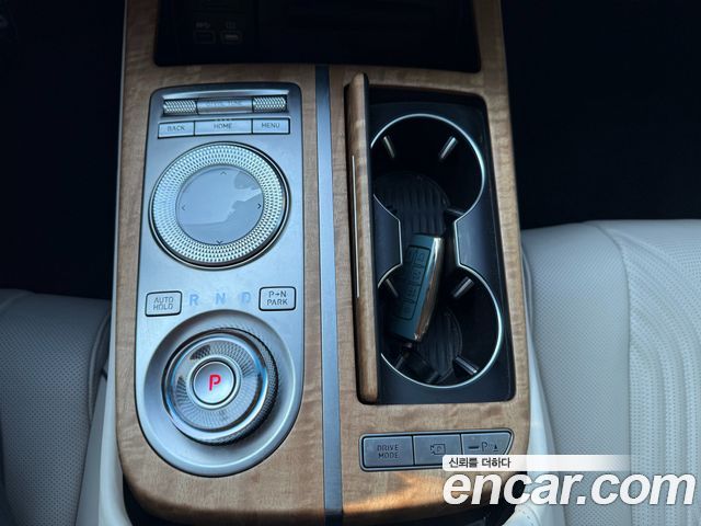 Genesis G80 (RG3) Gasoline 2.5 Turbo AWD 2022 — фото 9