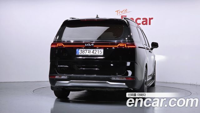 Kia Carnival (IV) Diesel 7-Seater Signature 2022 — фото 4