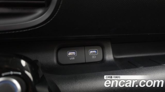 Hyundai Casper Smart 2023 — фото 12