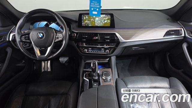 BMW 5 Series (G30) 520d xDrive M Sport Package Plus 2017 — фото 7