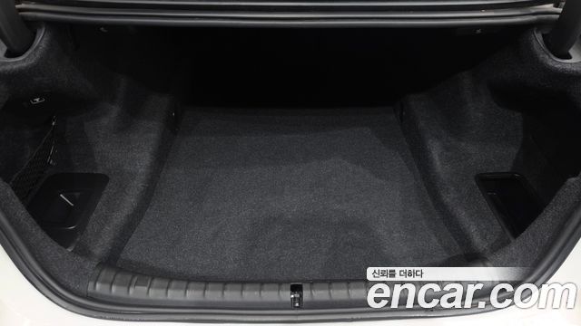 BMW 5 Series (G30) 520d xDrive M Sport Package Plus 2017 — фото 19