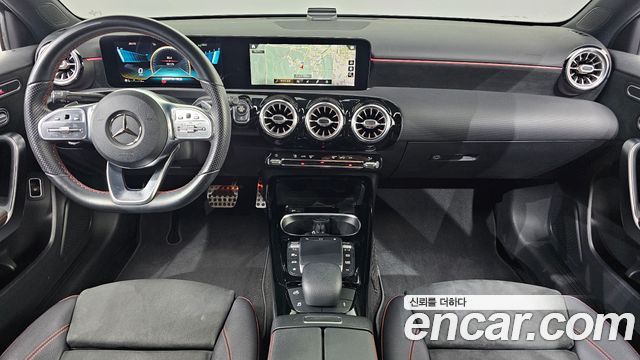 Mercedes-Benz A-Class (W177) AMG A35 4MATIC Sedan 2020 — фото 7