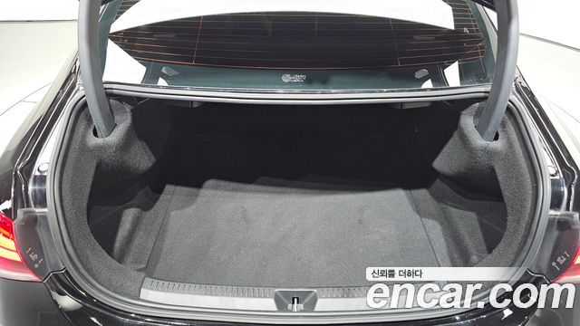 Mercedes-Benz A-Class (W177) AMG A35 4MATIC Sedan 2020 — фото 24