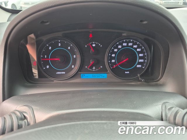 Chevrolet Captiva 2WD LS 2014 — фото 8