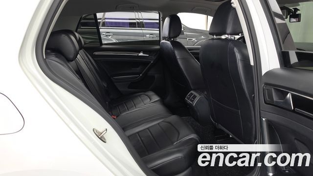 Volkswagen Golf (VII) 2.0 TDI 2015 — фото 12