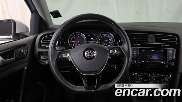 Volkswagen Golf (VII) 2.0 TDI 2015 — фото 13