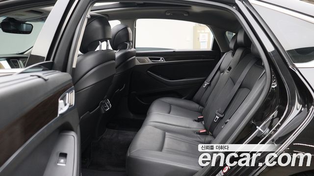 Genesis G80 3.3 GDI Premium Luxury 2018 — фото 24