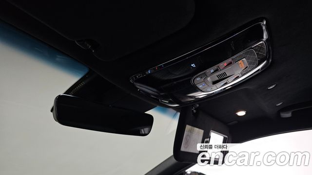 Genesis G90 (RS4) Gasoline 3.5 Turbo e-S/C AWD Black 2025 — фото 17
