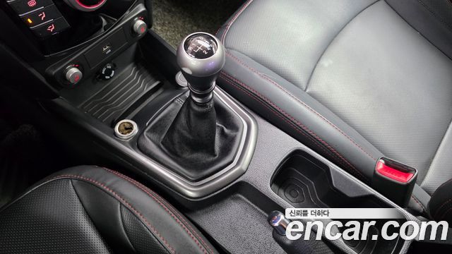 KG Mobility (SsangYong) Tivoli Air Diesel AX 2WD 2019 — фото 9
