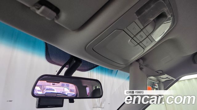 KG Mobility (SsangYong) Tivoli Air Diesel AX 2WD 2019 — фото 18