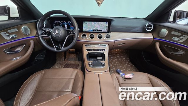Mercedes-Benz E-Class (W213) E220d 4MATIC Exclusive 2023 — фото 7