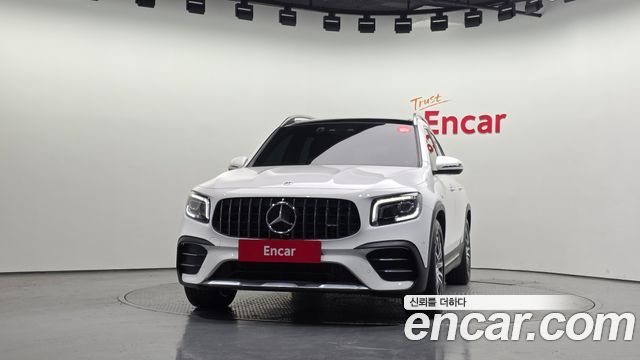 Mercedes-Benz GLB-Class (X247) AMG GLB35 4MATIC 2023 — фото 3