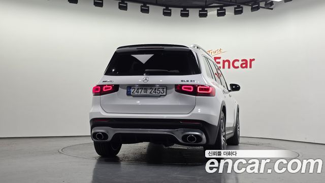 Mercedes-Benz GLB-Class (X247) AMG GLB35 4MATIC 2023 — фото 4
