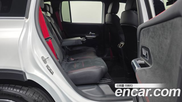 Mercedes-Benz GLB-Class (X247) AMG GLB35 4MATIC 2023 — фото 12
