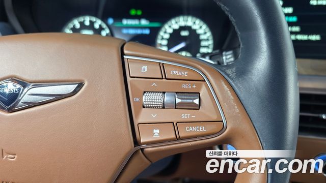 Genesis G90 5.0 AWD Limousine Prestige 2021 — фото 24