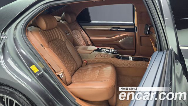 Genesis G90 5.0 AWD Limousine Prestige 2021 — фото 32
