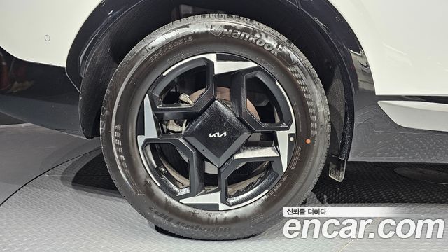 Kia Sportage (V) Gasoline 1.6 Turbo 2WD Signature 2026 — фото 5