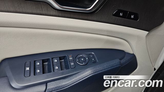 Kia Sportage (V) Gasoline 1.6 Turbo 2WD Signature 2026 — фото 12