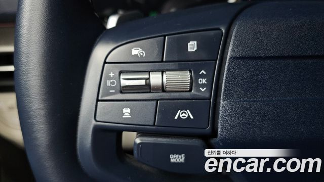 Kia Sportage (V) Gasoline 1.6 Turbo 2WD Signature 2026 — фото 18