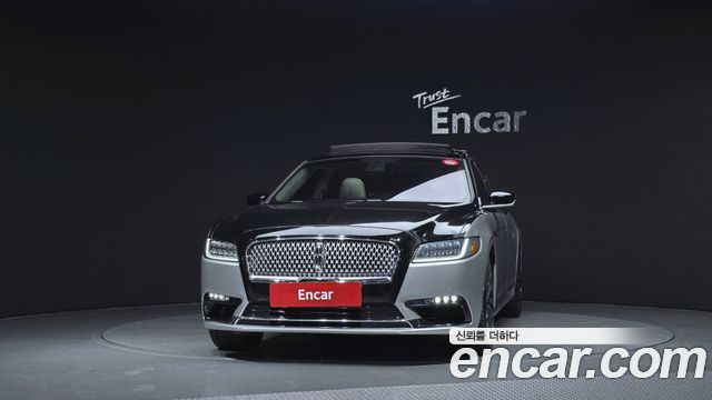 Lincoln Continental (X) 3.0 Presidential AWD 2017 — фото 3