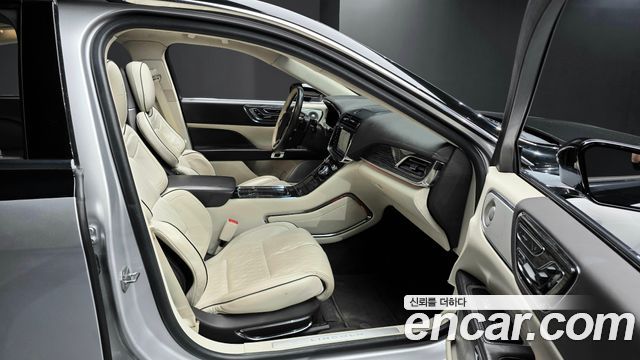 Lincoln Continental (X) 3.0 Presidential AWD 2017 — фото 15