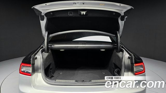 Lincoln Continental (X) 3.0 Presidential AWD 2017 — фото 23