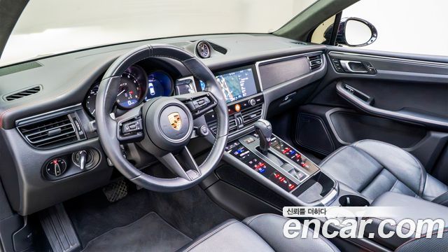 Porsche Macan 2.9 GTS 95B 2023 — фото 16