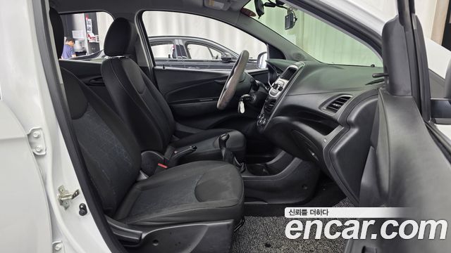 Chevrolet Spark LS 2021 — фото 11