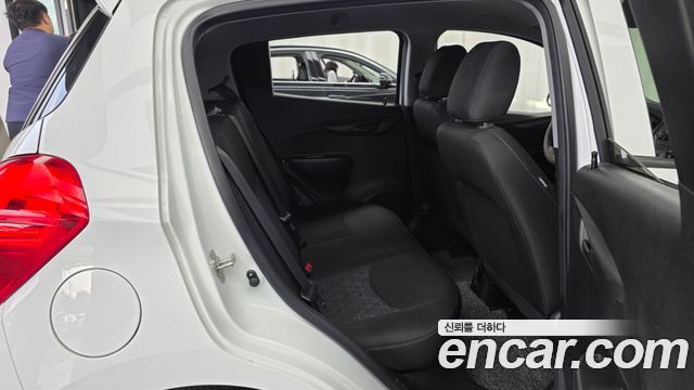 Chevrolet Spark LS 2021 — фото 12
