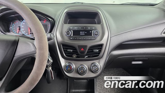 Chevrolet Spark LS 2021 — фото 14
