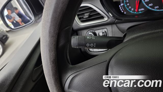 Chevrolet Spark LS 2021 — фото 19
